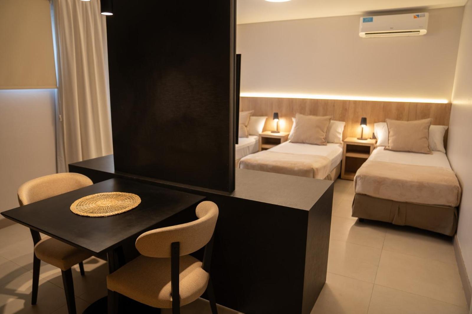 Urbana Suites Мендоса Екстер'єр фото