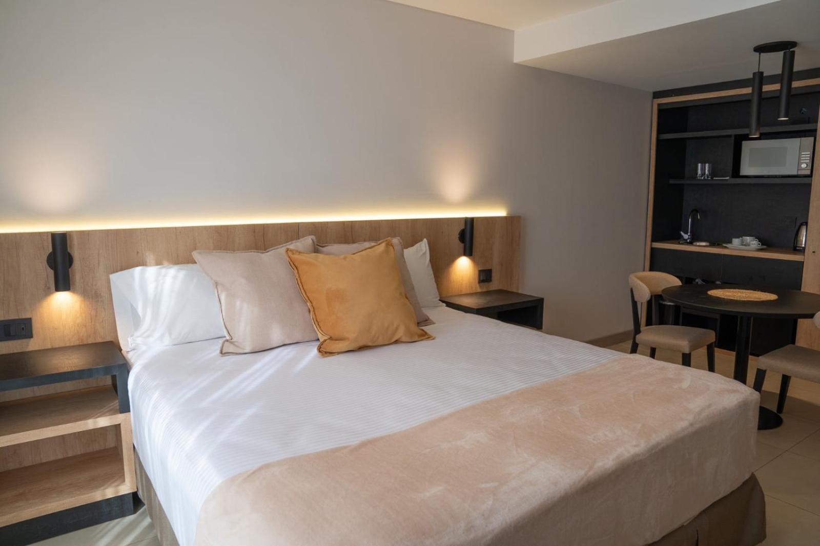Urbana Suites Мендоса Екстер'єр фото