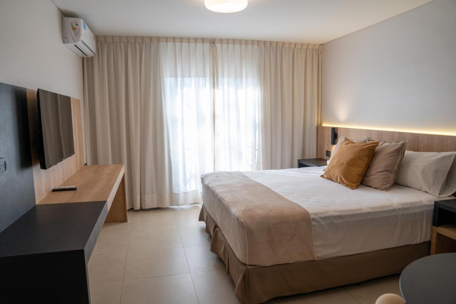 Urbana Suites Мендоса Екстер'єр фото