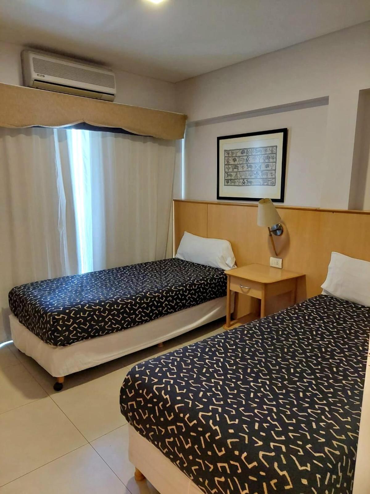 Urbana Suites Мендоса Екстер'єр фото