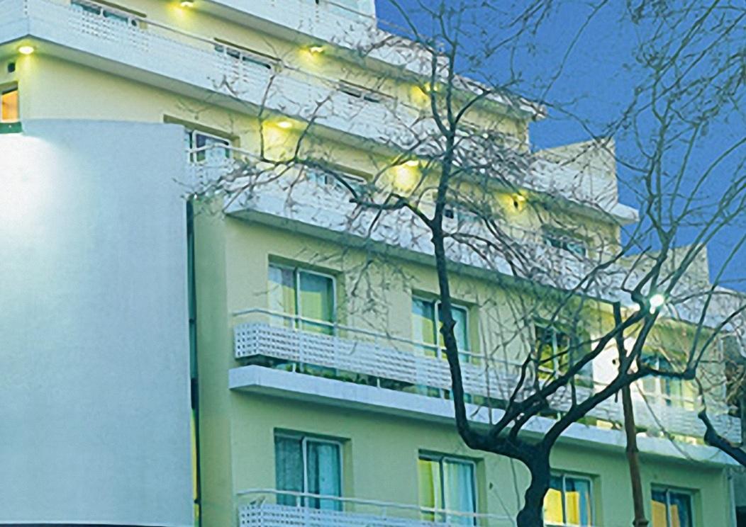 Urbana Suites Мендоса Екстер'єр фото